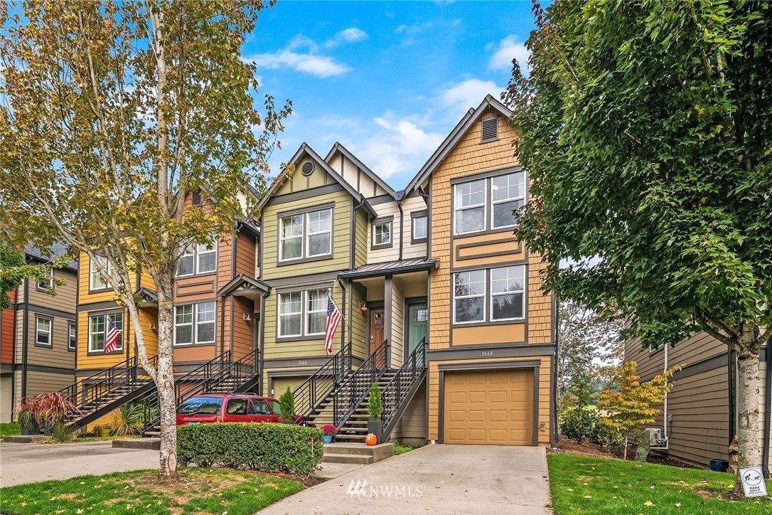 Sylvan townhome community